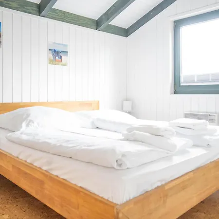 Holz Hus Born
