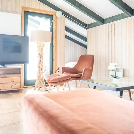 Holz Hus Nyaraló Born